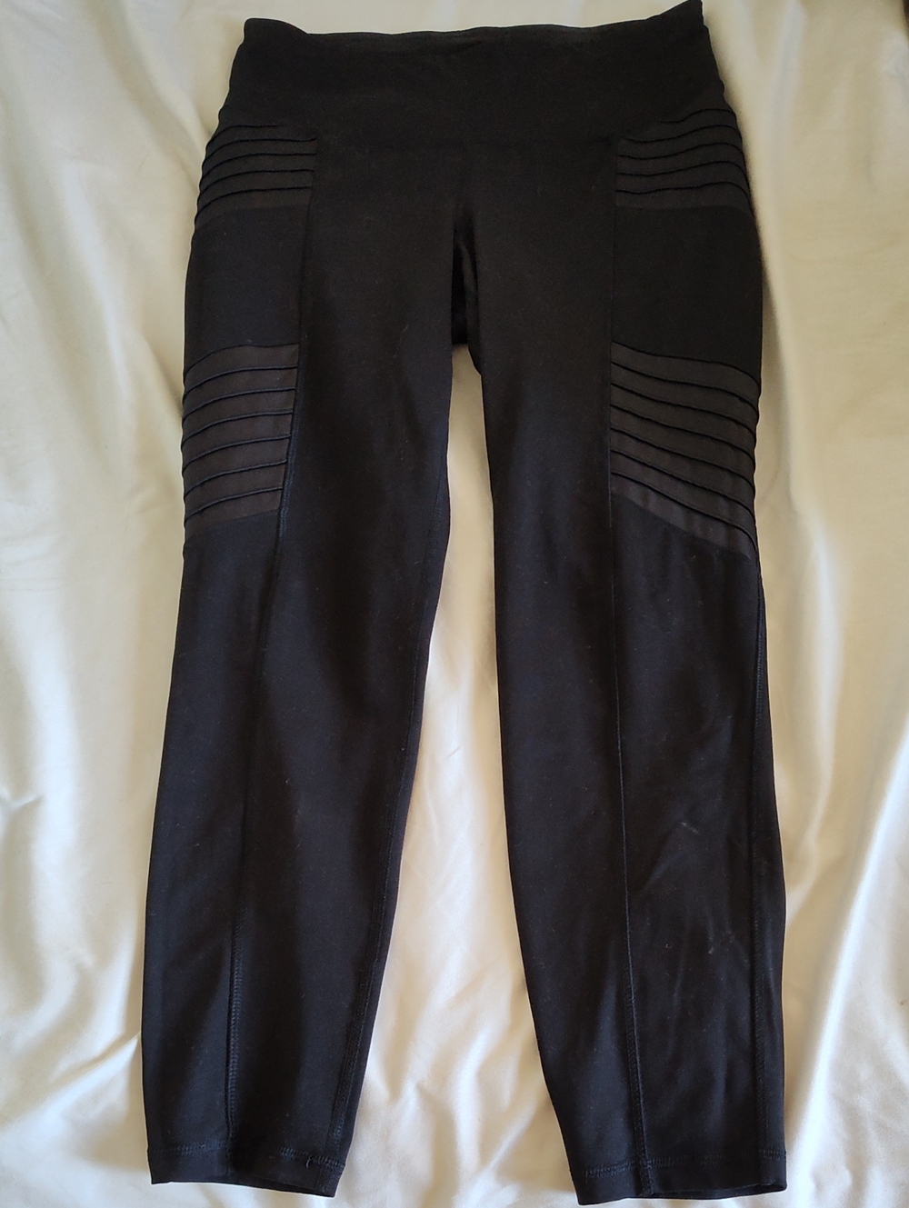 Old Navy Black Ribbed-Panel High-Waist Leggings